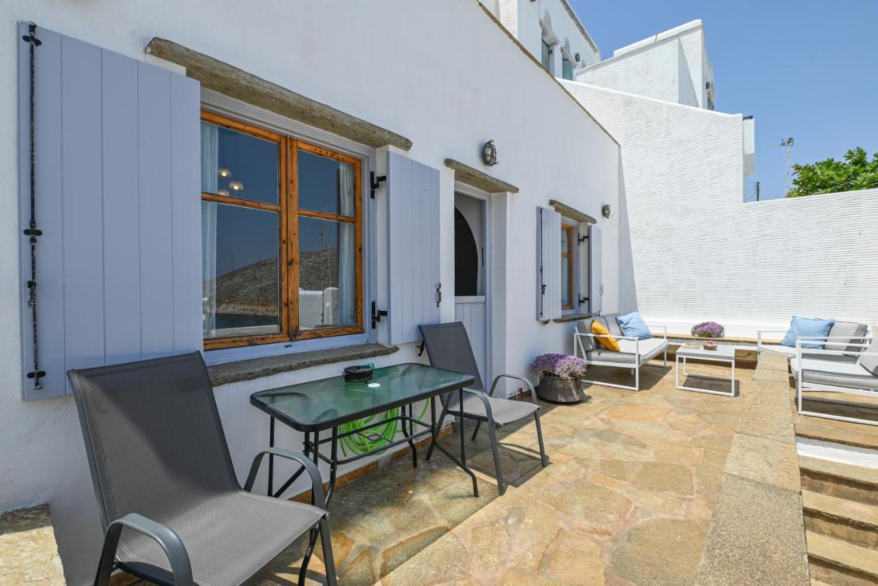 Ferienwohnung Teresa'S Sunrise Pánormos Exterior foto